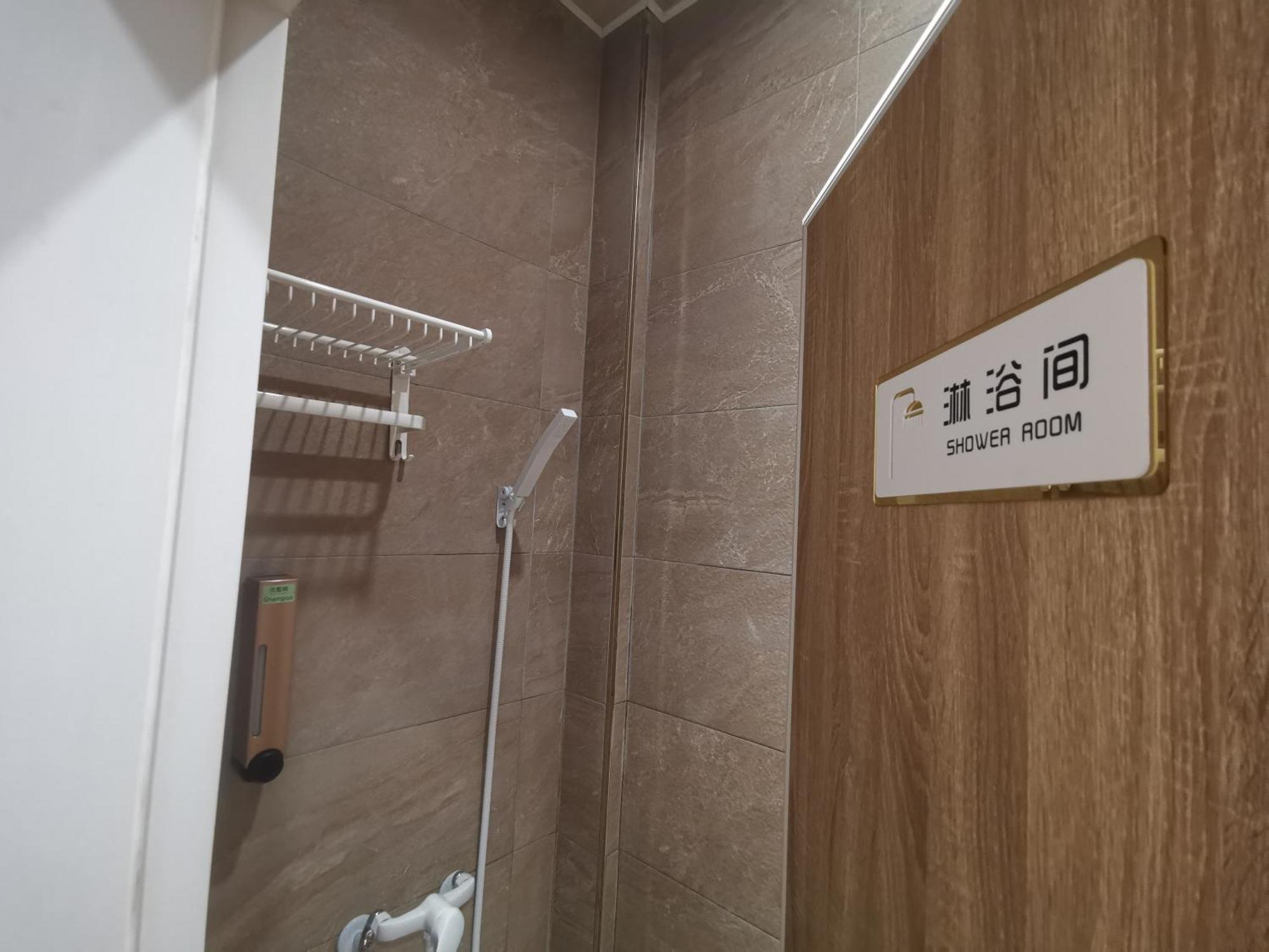 橙舍一館 Tw Hostel I Tchaj-pej Exteriér fotografie